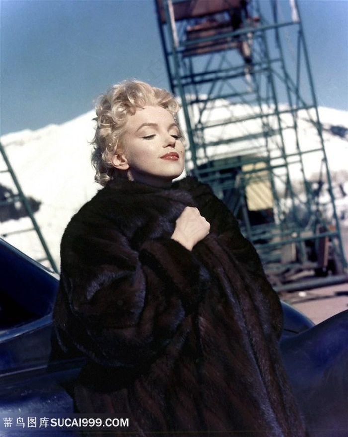 白嫖也分高端局?逆水寒首个可复制外观新服,0元克隆顶奢外观